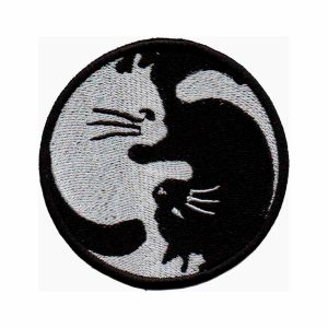 Patch Bordado - Yin Yang Gatinhos Gatos Lua Bem Mal DV80651-
